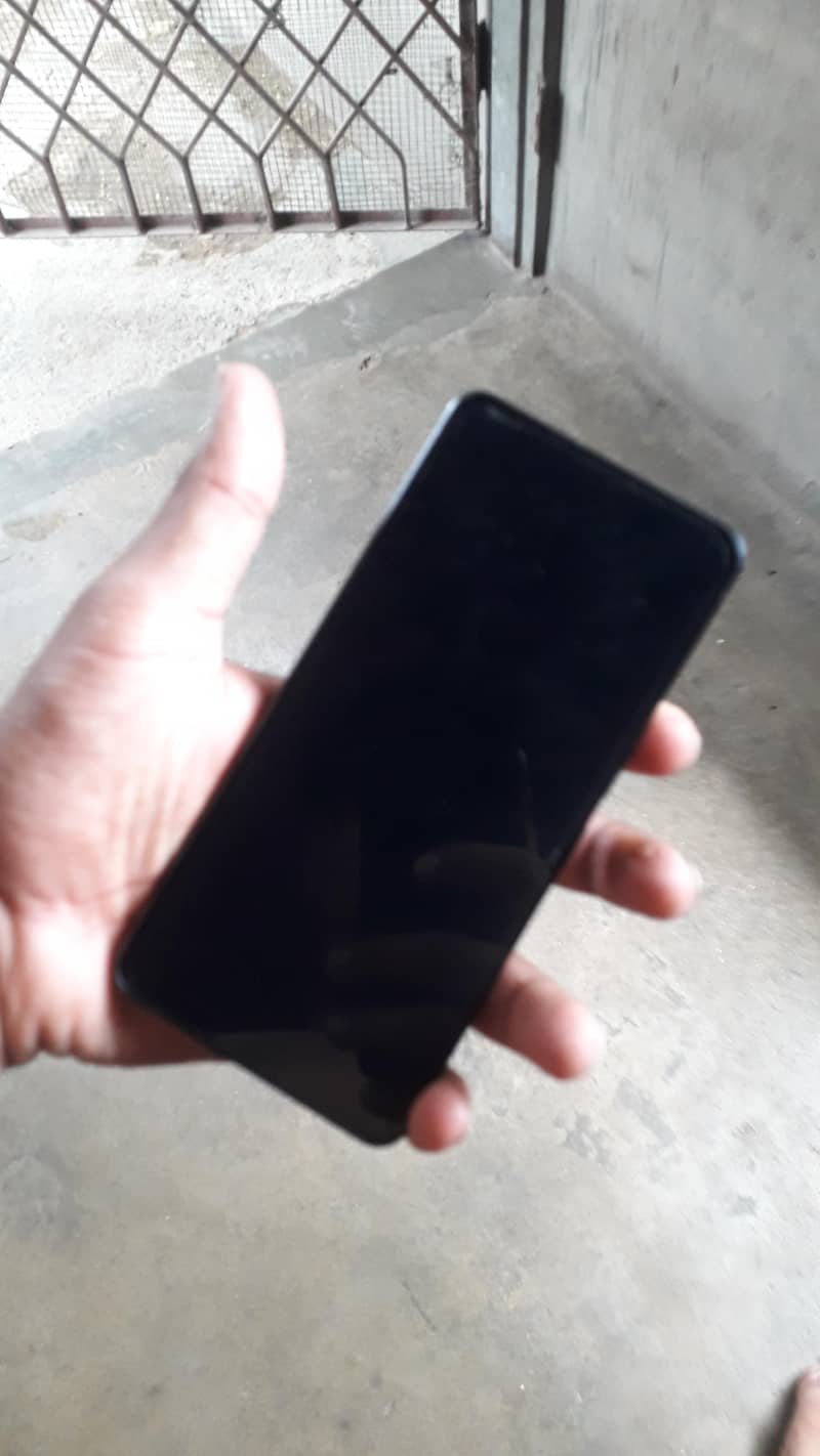 Sharp Aquos R7 Official PTA Approved 4