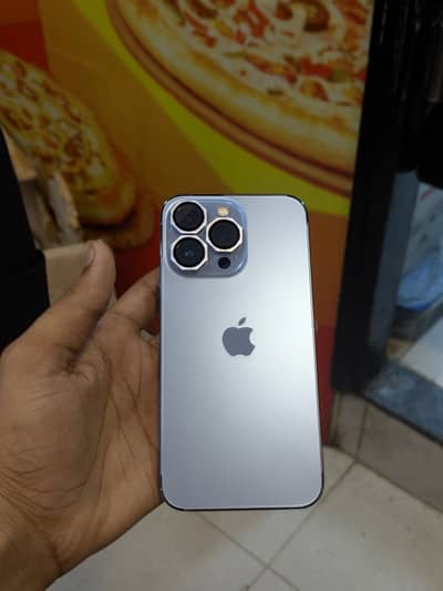 Apple iPhone 13 Pro
