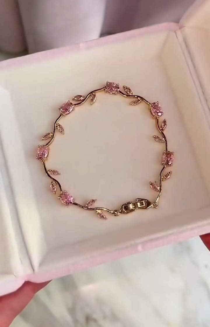 Trendy bracelets 1