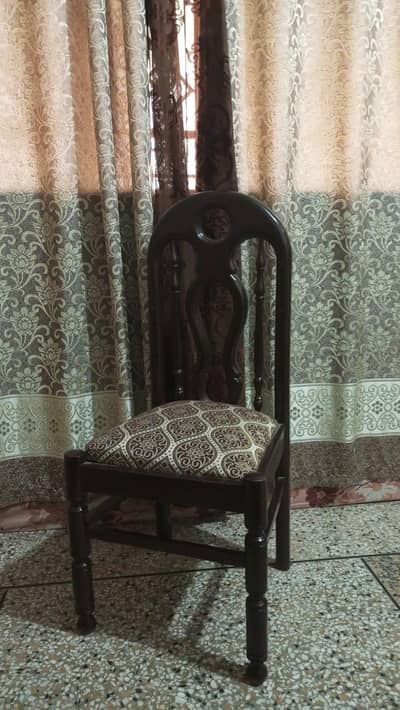 12mm Glass Dining Table with 6 Wooden Chairs