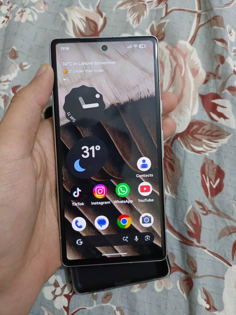 Google Pixel 7a 2