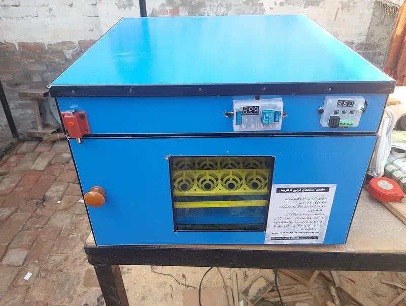56 eggs automatic incubator  — photo 4