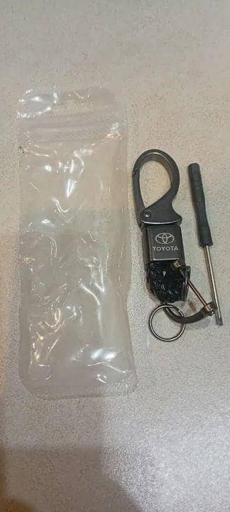 CAR MOTOR BIKE KEYCHAIN SYNTHETIC LEATHER MATERIAL LUXURY DESIGN STAINLESS STEEL SILVER HOOKS WITH SCREWDRIVER FOR TOYOTA HONDA SUZUKI