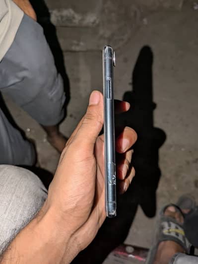 Apple iPhone XR