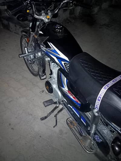 Honda 125 10by10 All documents clear just buy and drive