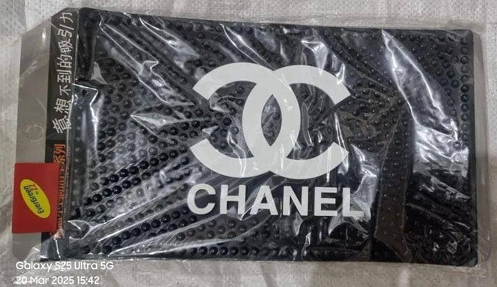 CAR DASHBOARD NONSLIP MAT ANTI SLIP MAT STICKY LOGO MADE IN CHINA 27.5 CM X 16.5 CM