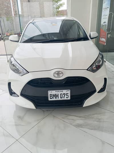 Toyota Yaris 1.0 x 2022/2025