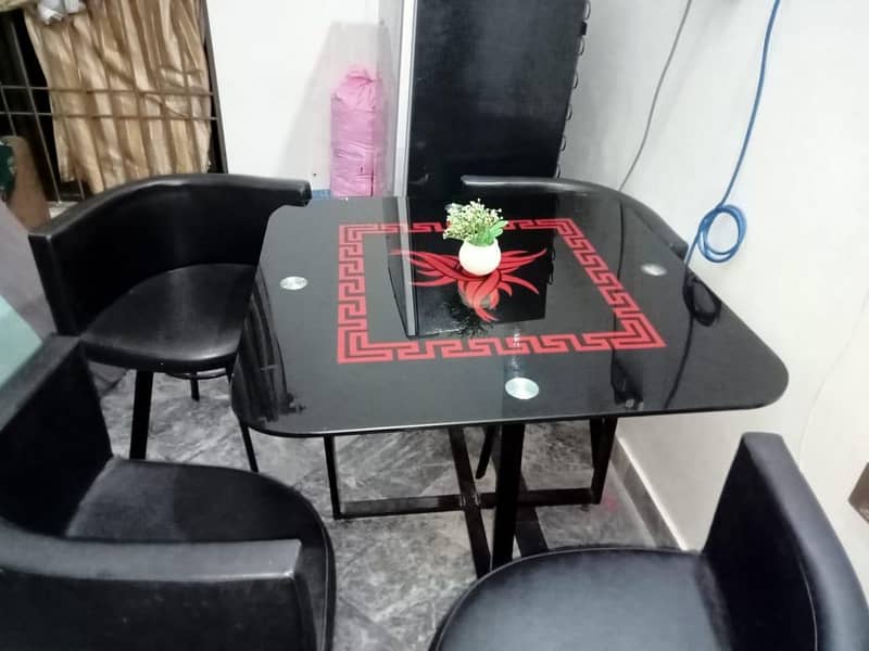 dinning table 4