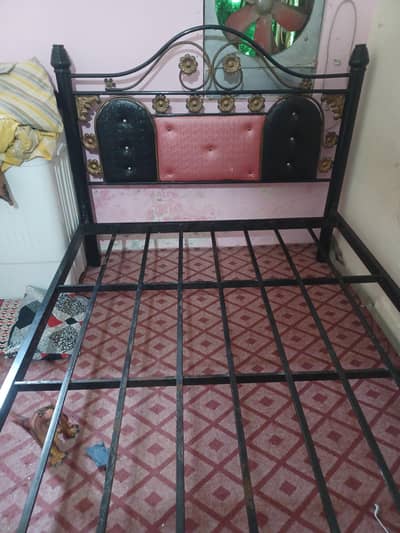 Dubble bed for sell