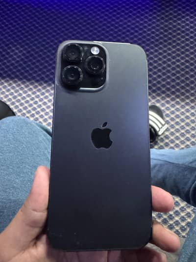 Apple iPhone 16 Pro Max