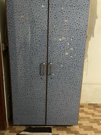 Kids wardrobe 6 feet long in reasonable price