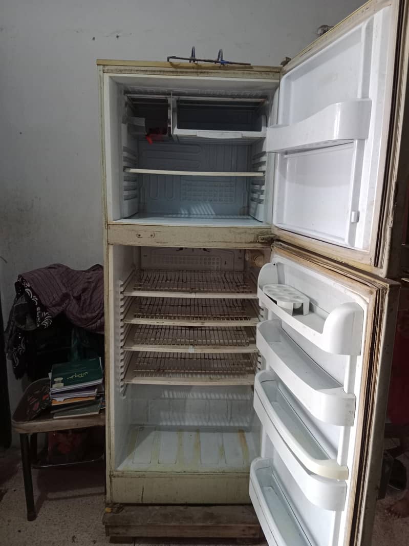 Refregrator 0