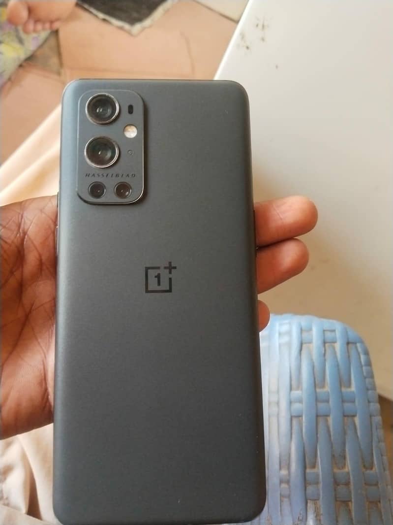 One Plus 9 Pro 0