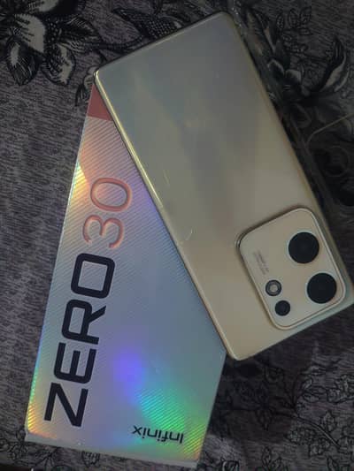 Infinix Zero 30