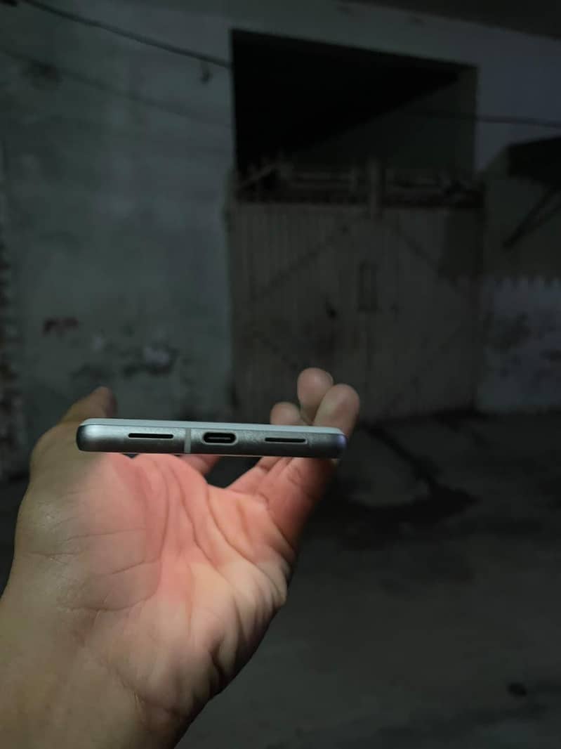 Google pixel 7 3
