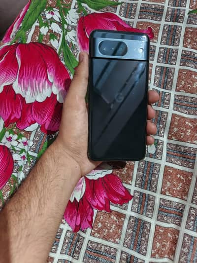 Google Pixel 8