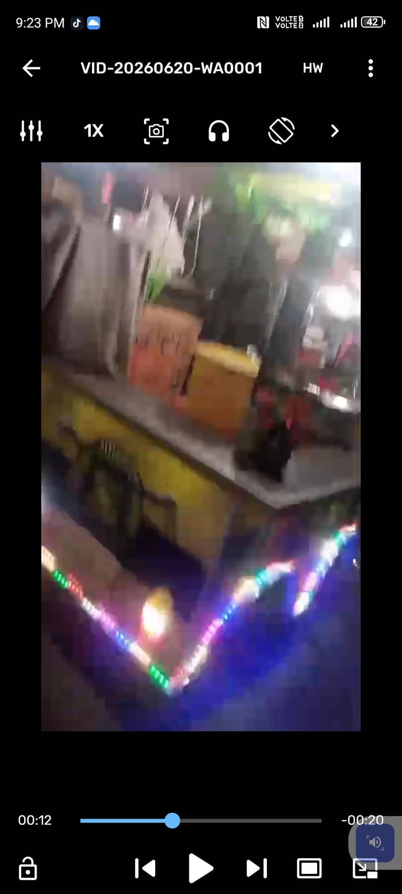 Juice cabin 1