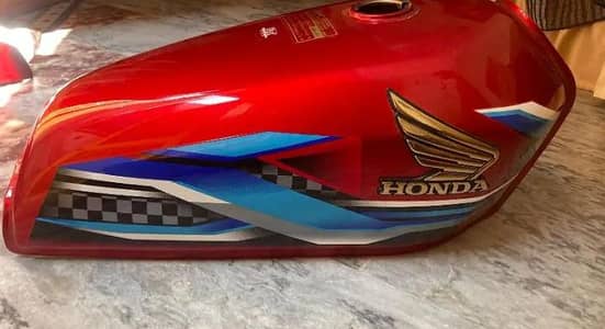 Honda 125 Fuel tank side cover's in brand New condition