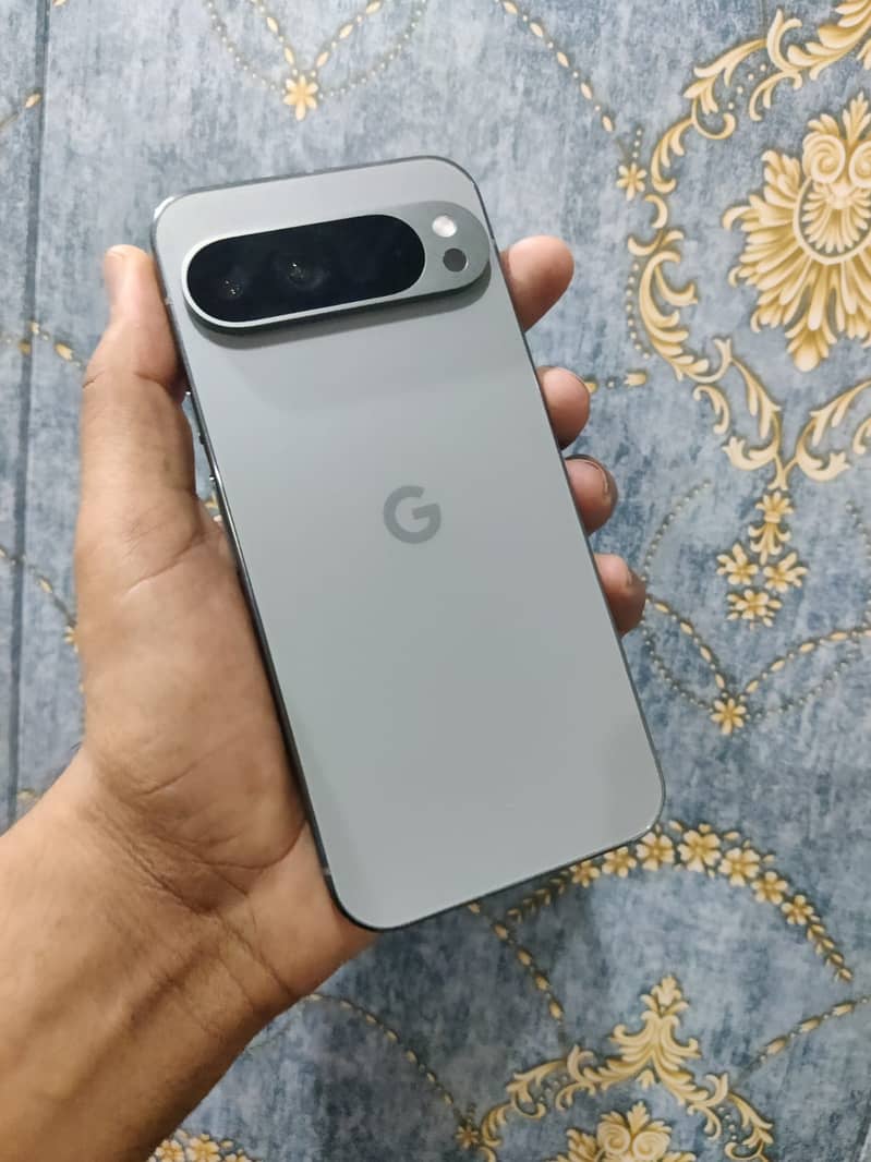 Google Pixel 9 Pro 0