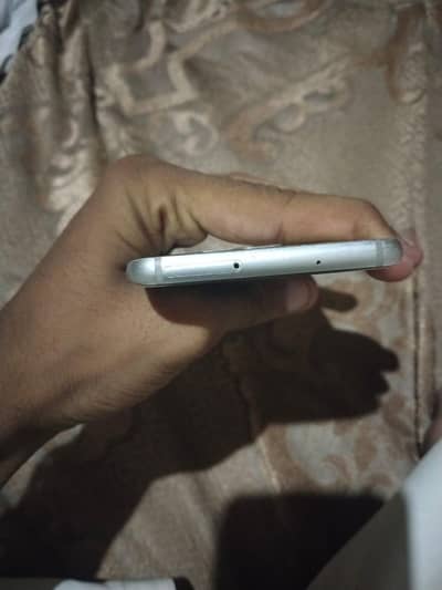Samsung Mobile S7 Edge