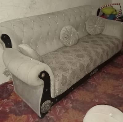 Sofa set ( 2 seater + 3 seater + 1 Seater) Forsale