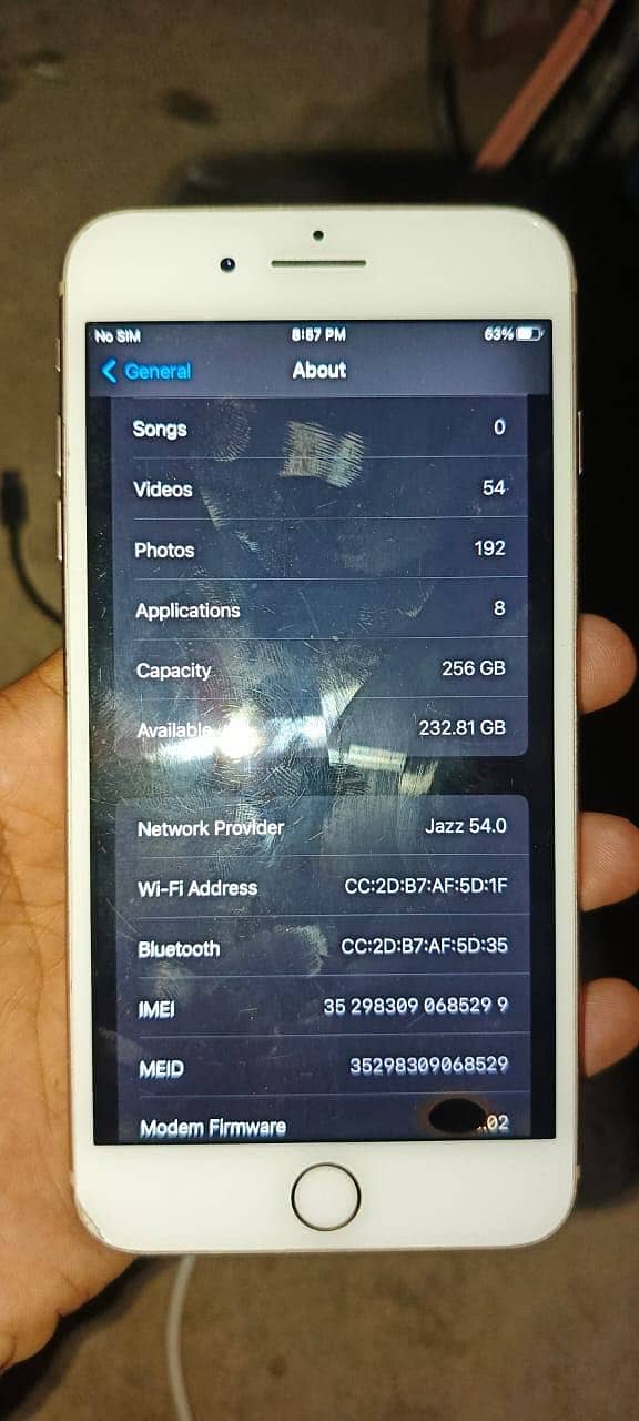 Apple iPhone 8 Plus 3