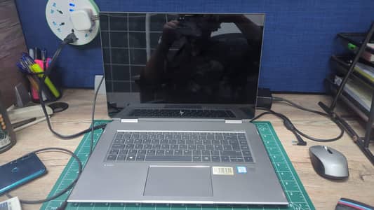 HP Z book studio x360 G5