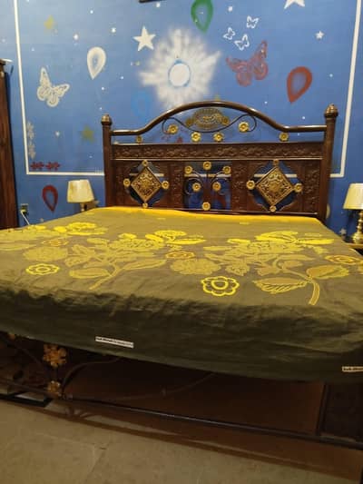 Bed with Dressing Table
