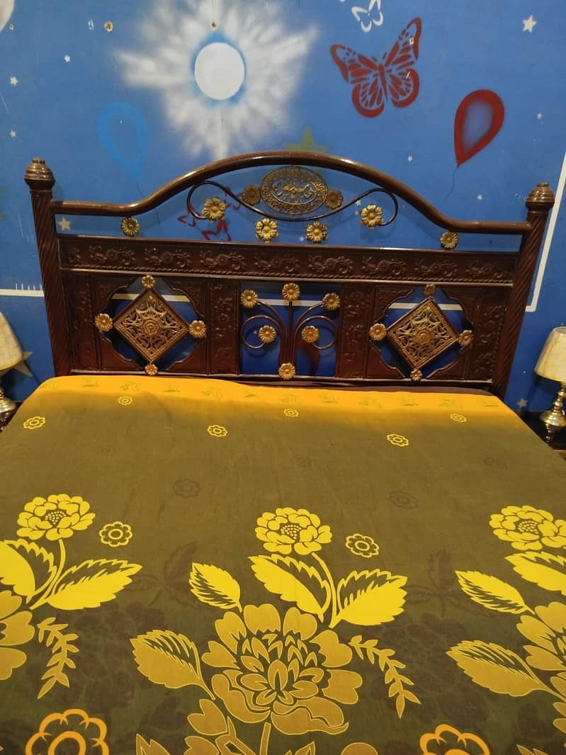 Bed with Dressing Table 1