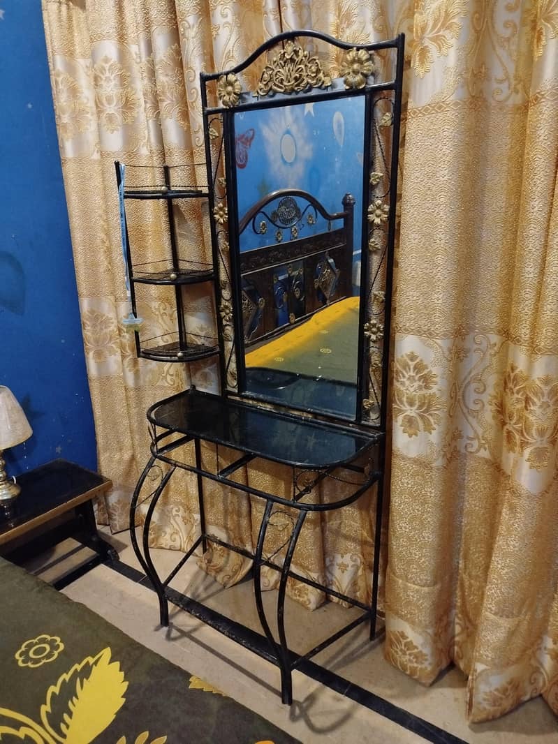 Bed with Dressing Table 3
