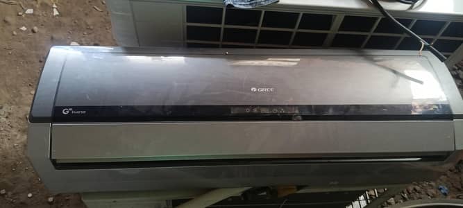 gree ac DC inveter 1.5 ton