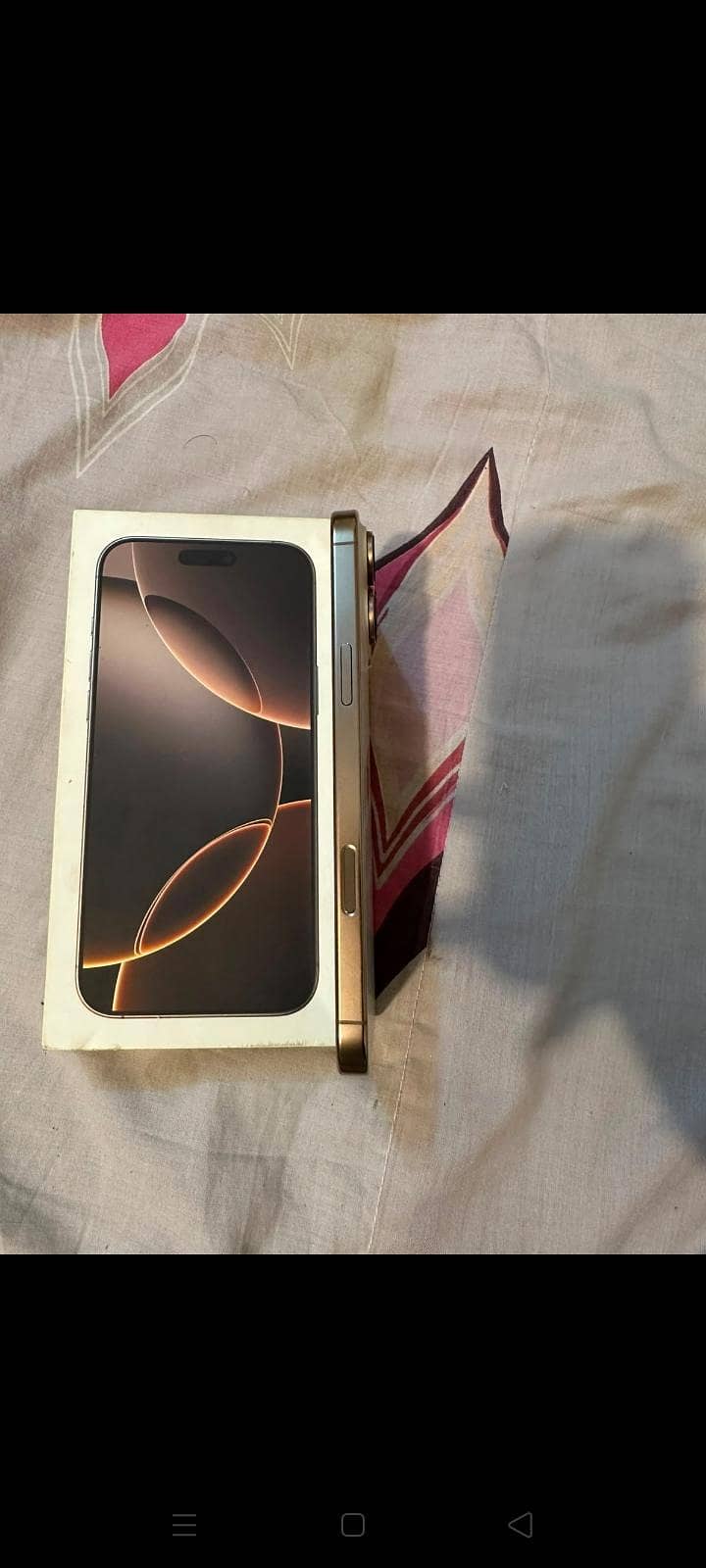 Apple iPhone 16 Pro Max 1