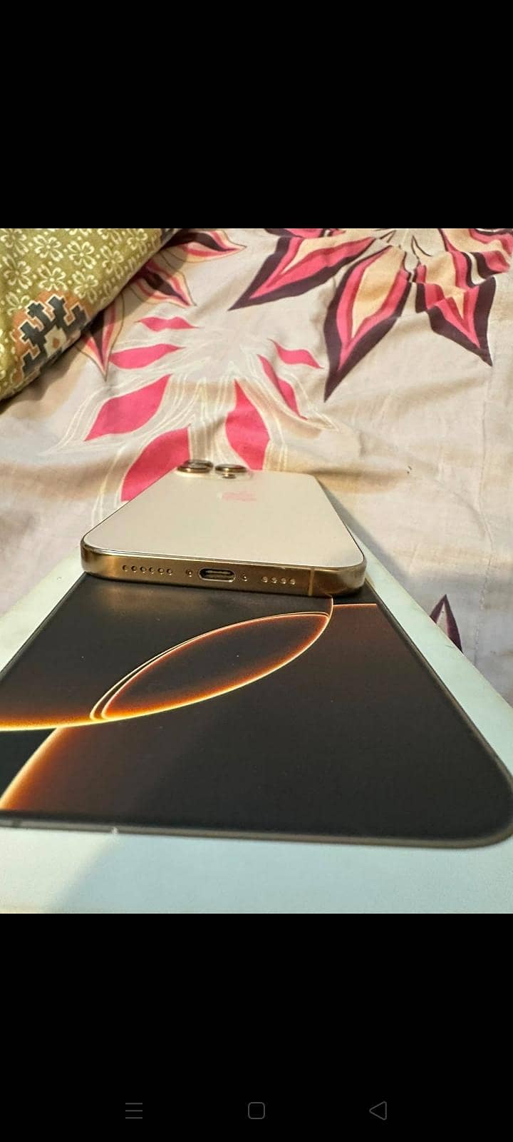Apple iPhone 16 Pro Max 2