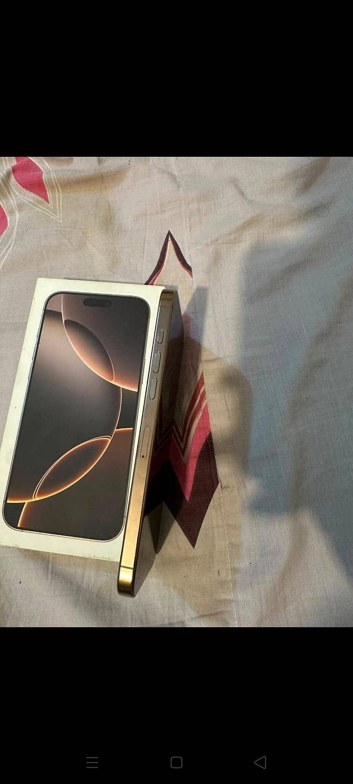 Apple iPhone 16 Pro Max 3