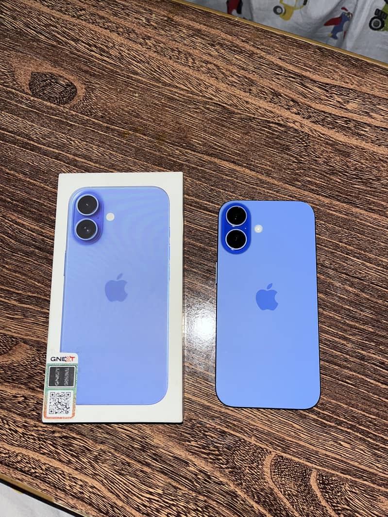 Apple iPhone 16 0