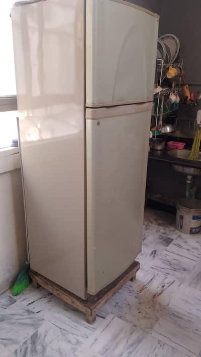 2  unit fridge fore sale arjant