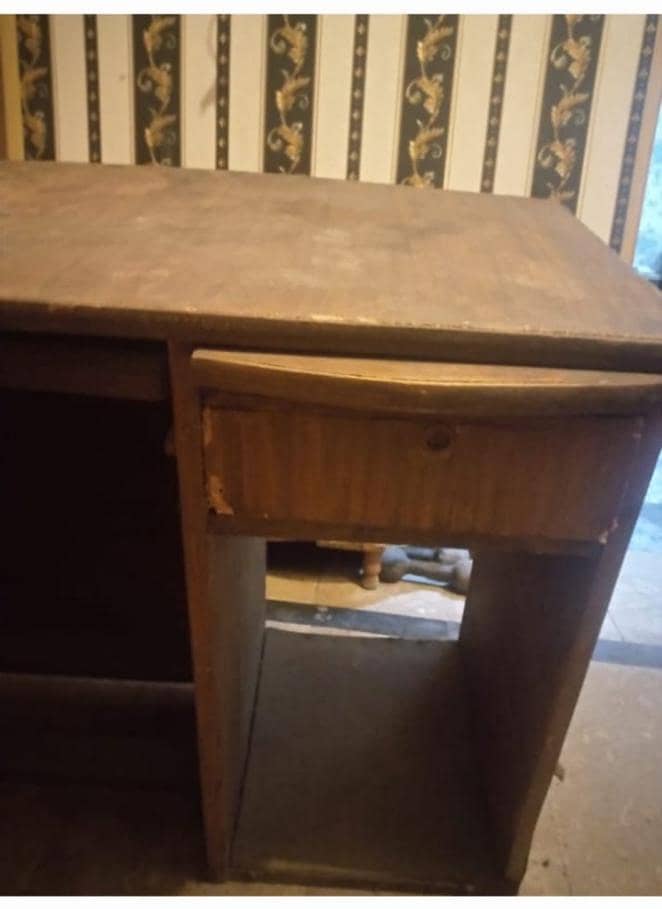 Computer Table 3