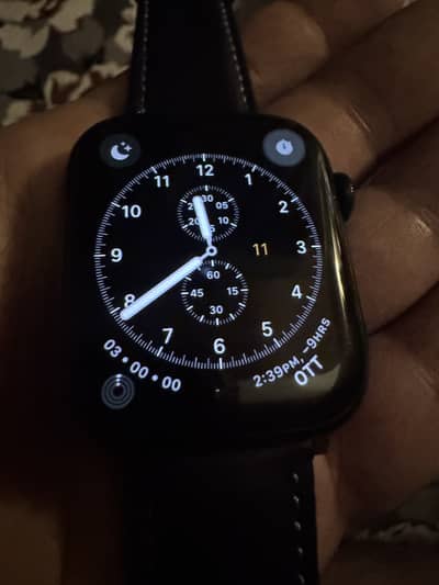 Apple watch series 8, 45mm, bettry health 98%