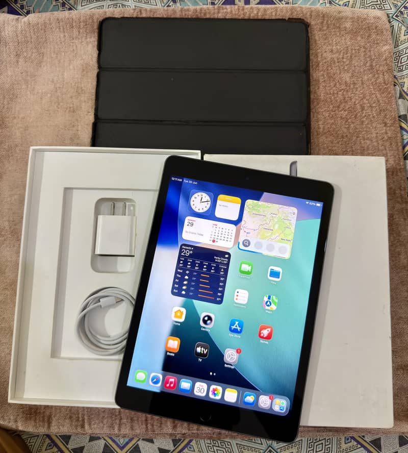 iPad 9 Gen Complete Box 1
