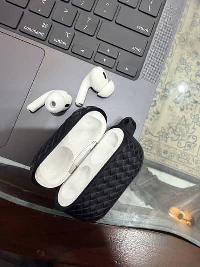 Apple Airpods Pro (2nd Generation)