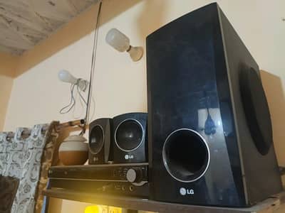 lg speaker acha sound hai 03152843626