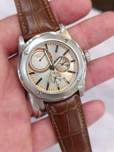 GUESS CORNOGRAPH JAPAN MOVEMENT ORIGINAL WATCH