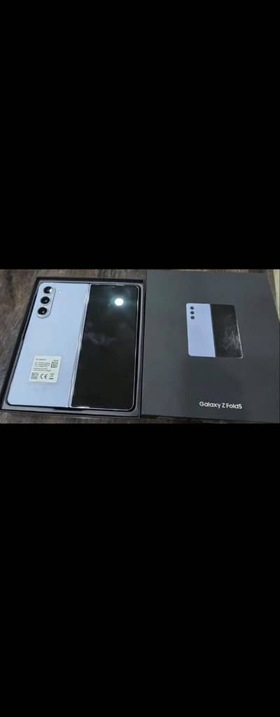 Samsung Mobile Z Fold 5
