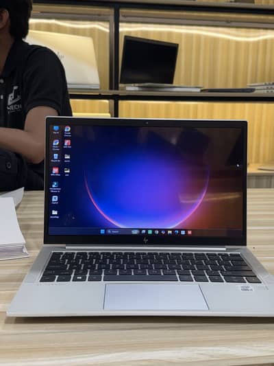 Hp Elite book 830 G7 (i7/10)