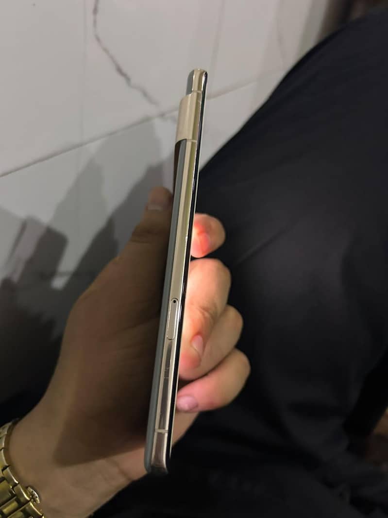 Google Pixel 7 Pro 4