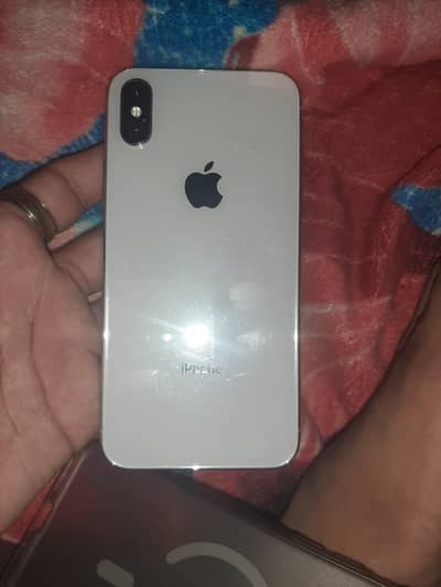 Apple iPhone X 10/10 condition fresh peace water pack
