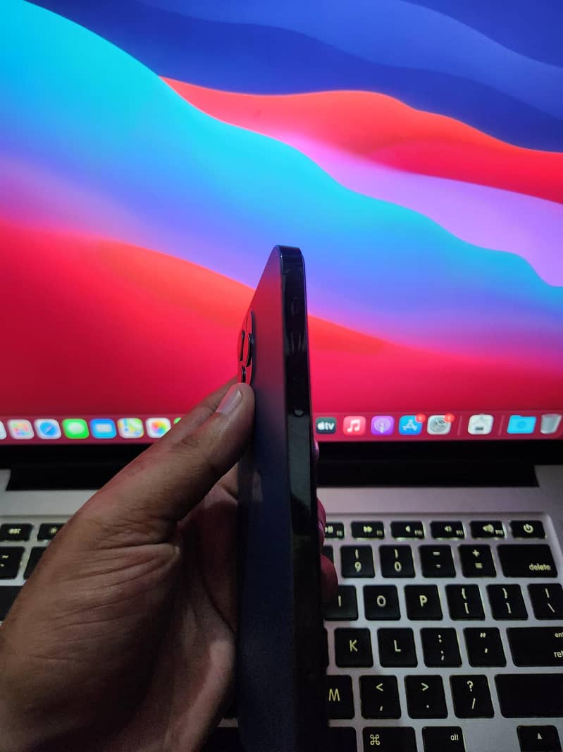 Apple iPhone 12 Pro 0