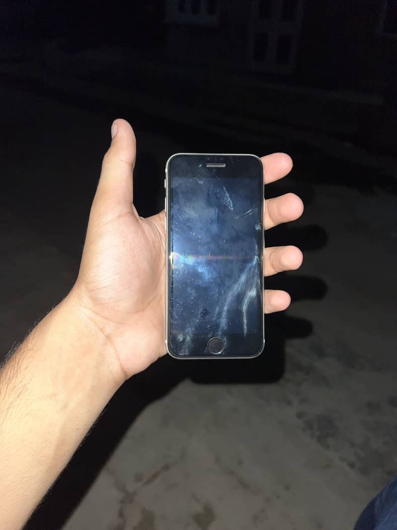 Apple iPhone SE 2