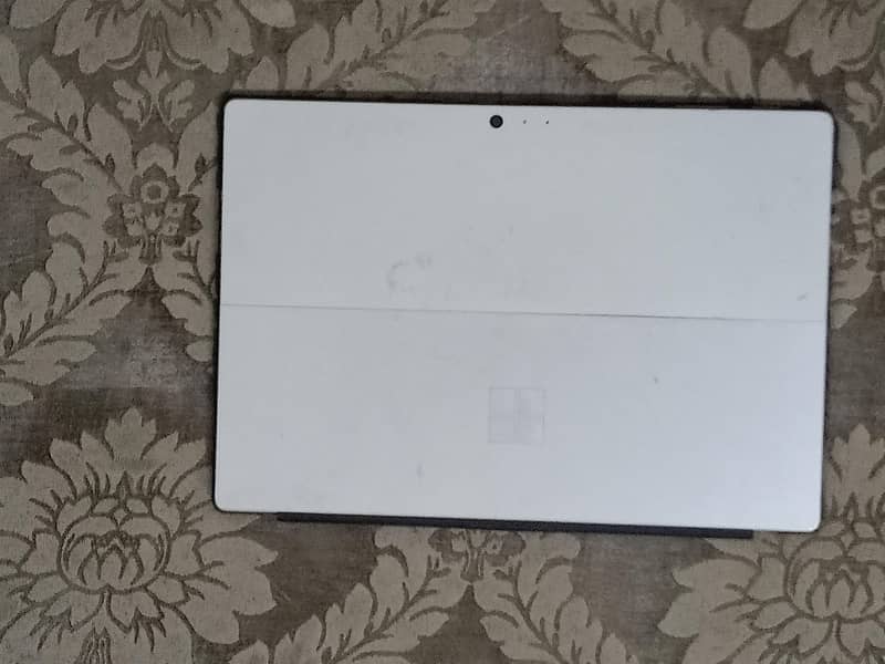 Microsoft surface pro 4 2