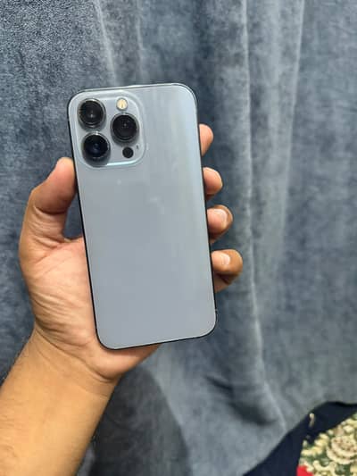 Apple iPhone 13 Pro